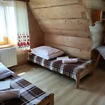 Płazówka Habitación en casa particular *
