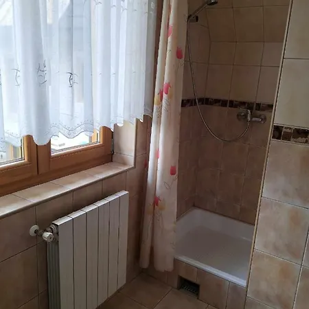 Plazowka Rum i privatbostad *