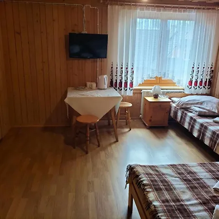 홈스테이 Plazowka 무르자시츨